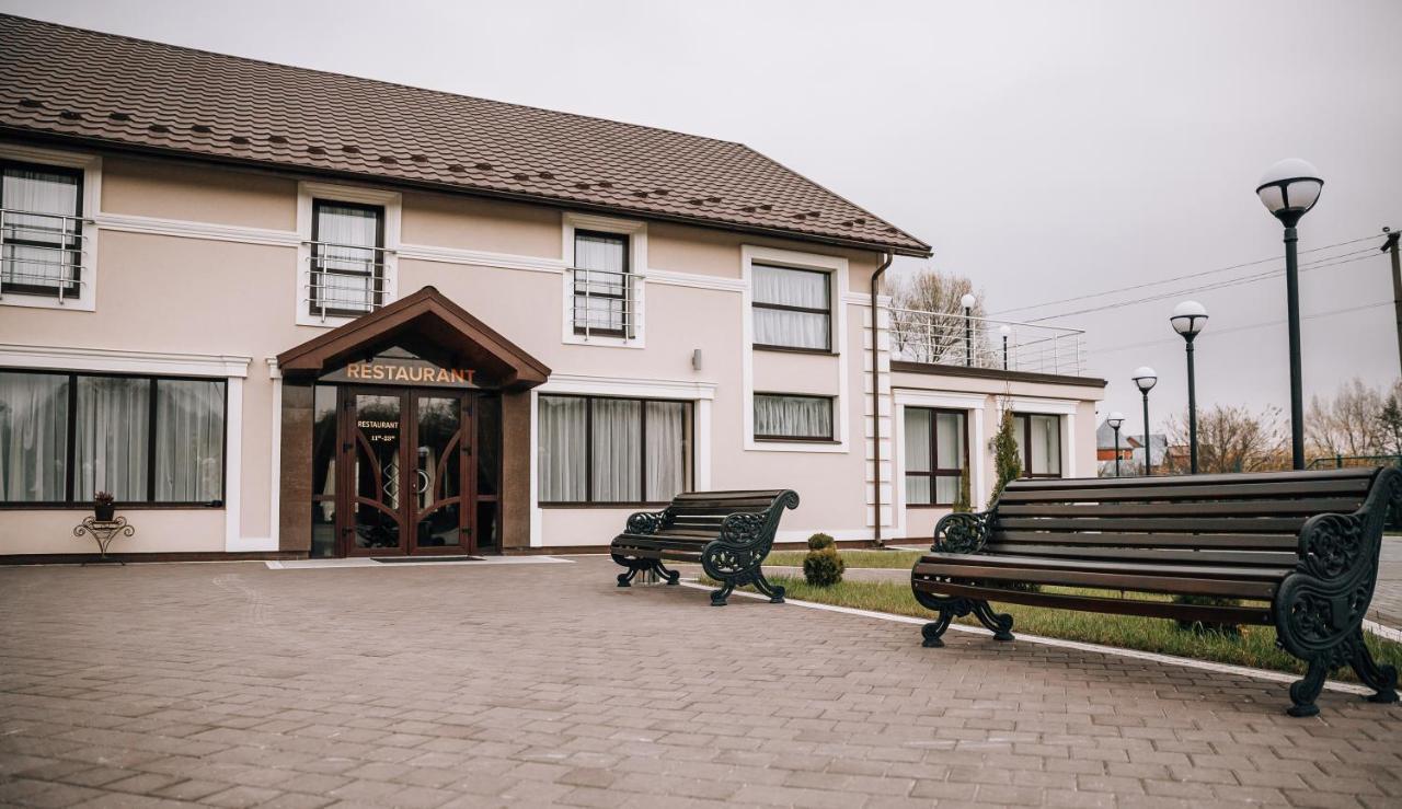 Hotel Роляда Tysmenytsia Exterior foto